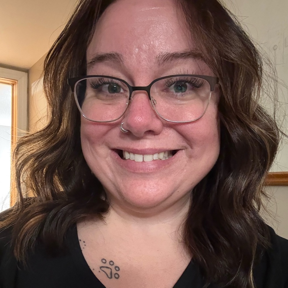 Meet your Posher, Tera